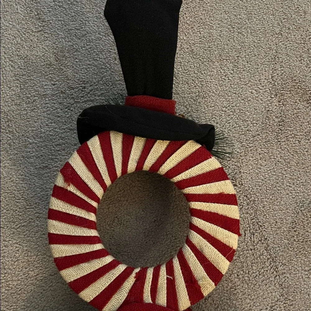 Vintage Hand crafted Festive Red and White Snowman Wreath Made with Burlap- EUC